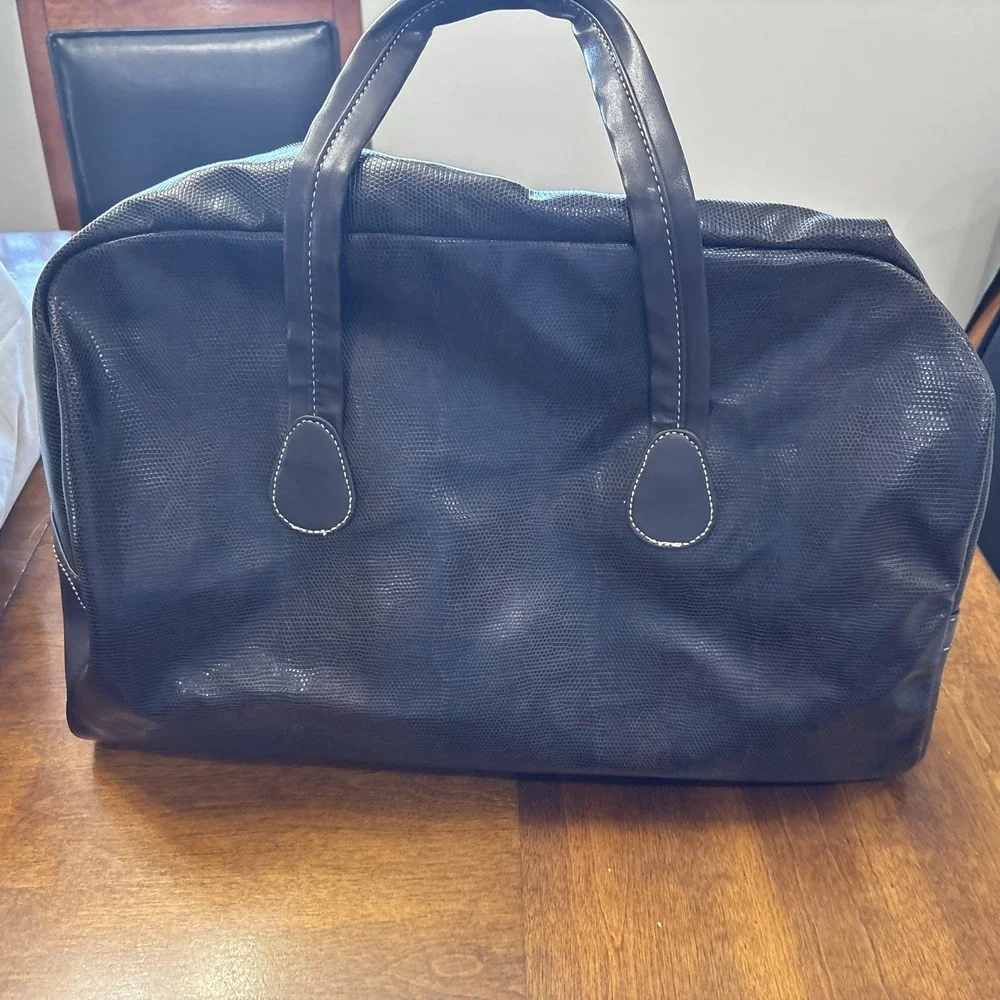 Aramis Large Duffel Travel Bag Dark Brown Zipper Close‎ Large